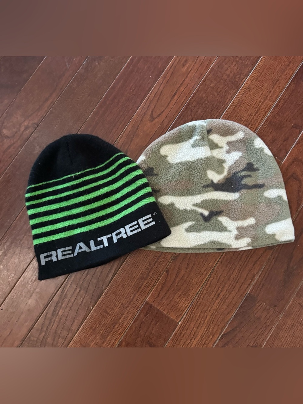 Realtree black and camo winter beanie hats
